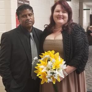 Meet your Posher, Elizabeth